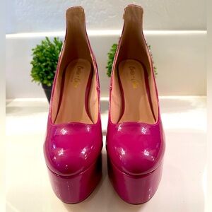 Chase and Chloe purple patent high heel platform pumps. Size 10.